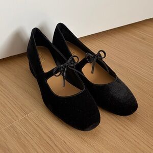 Black Velvet Mary Jane Flats with Bow